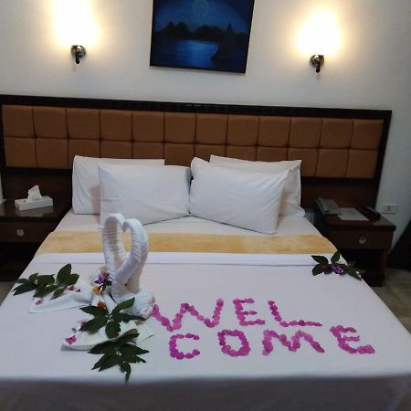 Dolphin Hotel El Qoseir Eksteriør billede