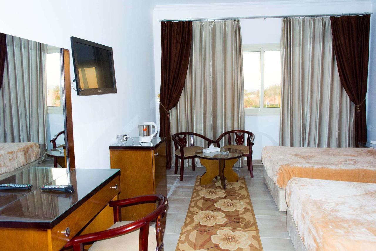 Dolphin Hotel El Qoseir Eksteriør billede