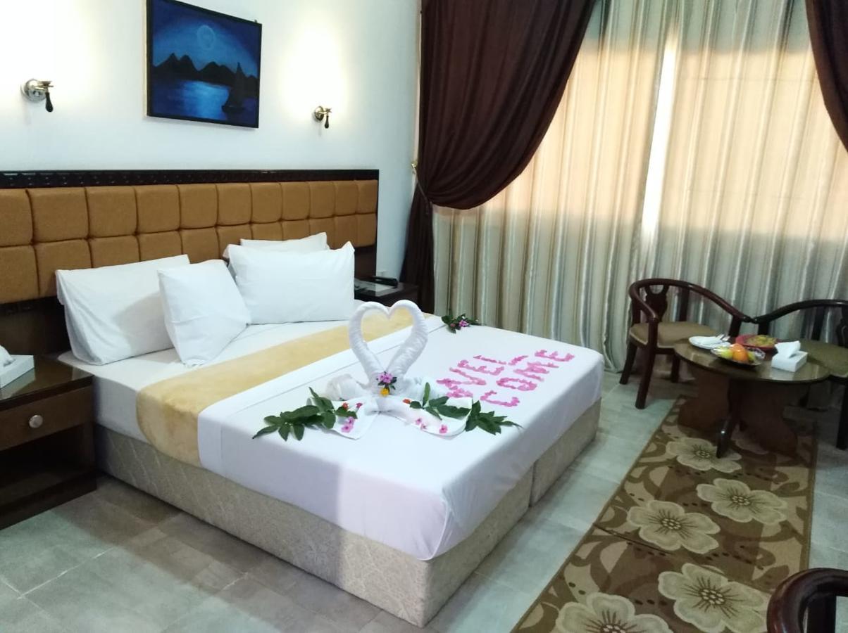 Dolphin Hotel El Qoseir Eksteriør billede